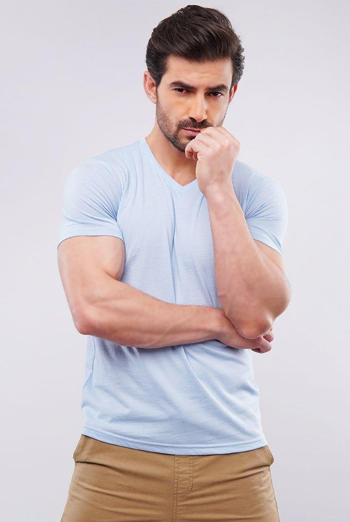 Basic V-Neck - Powder Blue - Mendeez PK