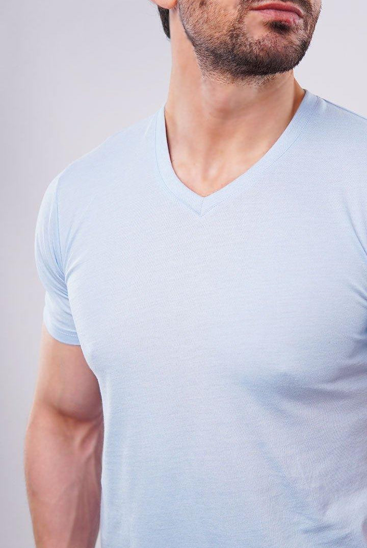 Basic V-Neck - Powder Blue - Mendeez PK