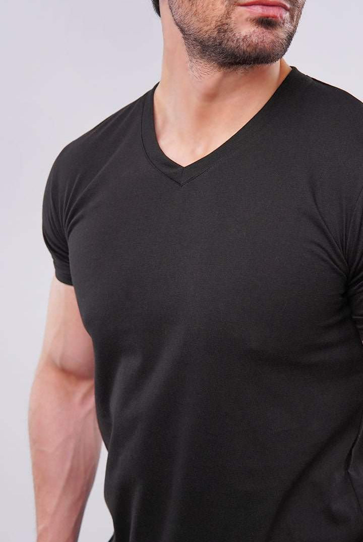 Basic V-Neck - Black - Mendeez PK