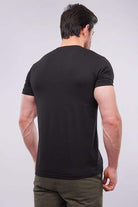 Basic V-Neck - Black - Mendeez PK