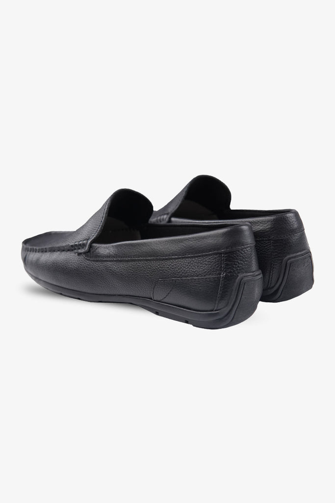 Classic Loafer Shoes - Black - Mendeez