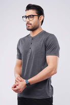 Chalky Henley T-shirt - Mendeez PK 