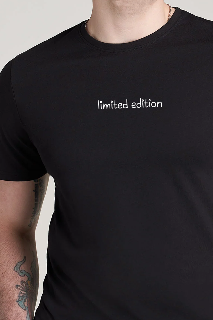 Printed Graphic Tee - Black - Mendeez