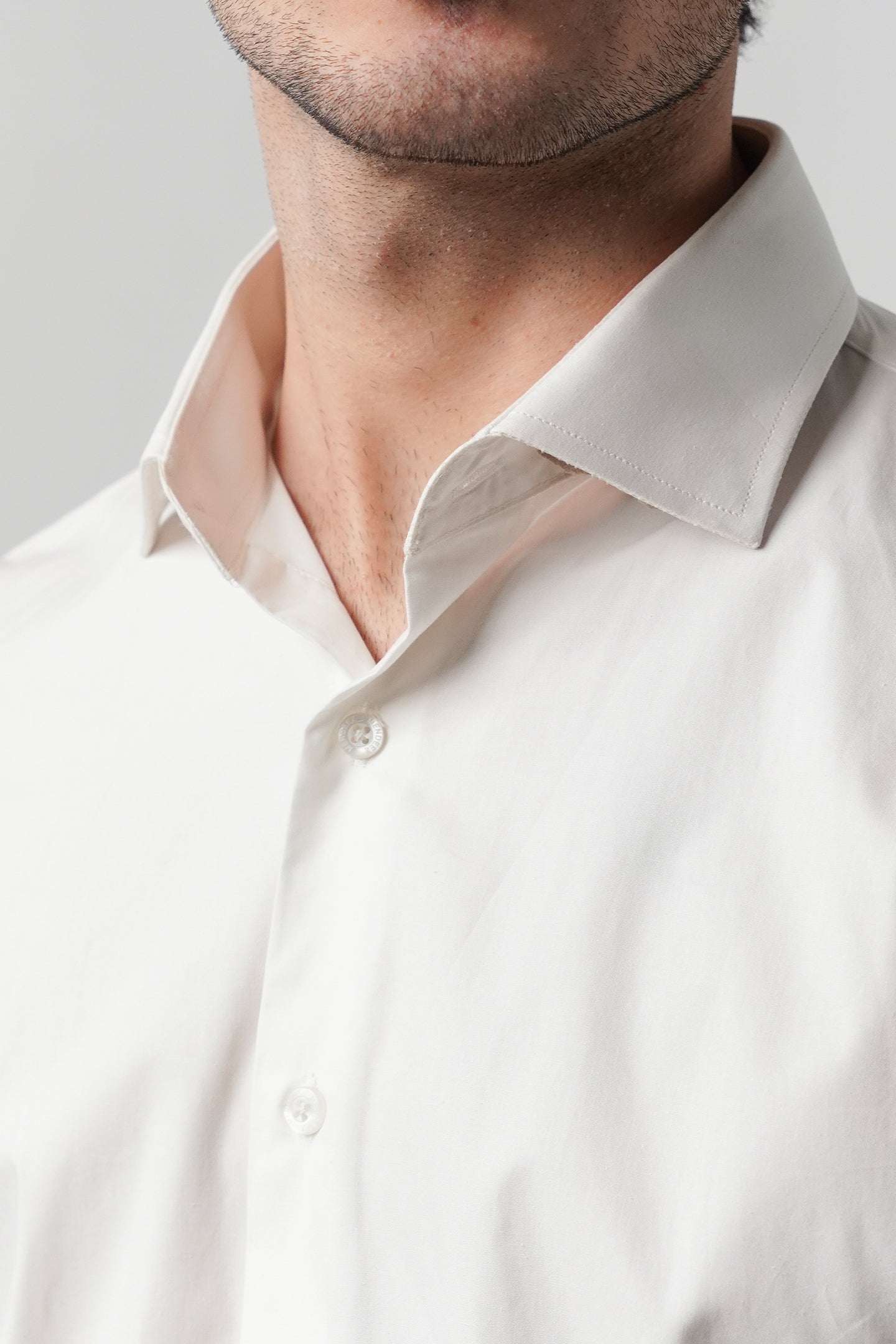 Plain Shirt - White - Mendeez