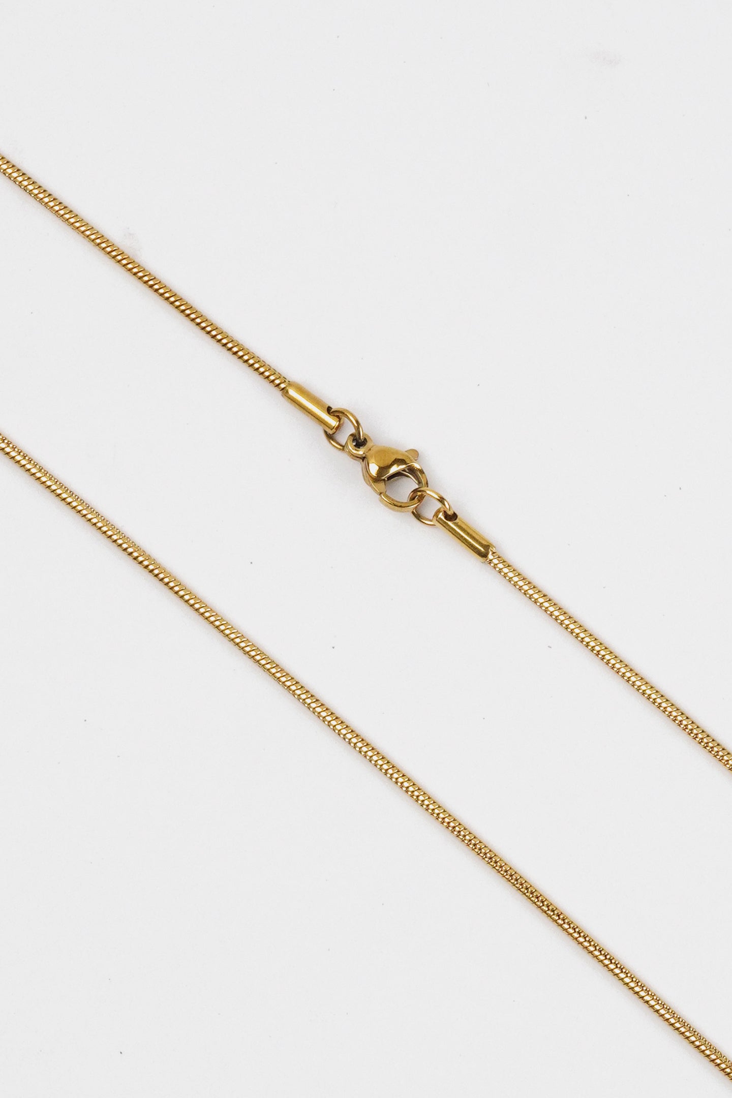 Dual Onyx Pendant - Black & White - Mendeez