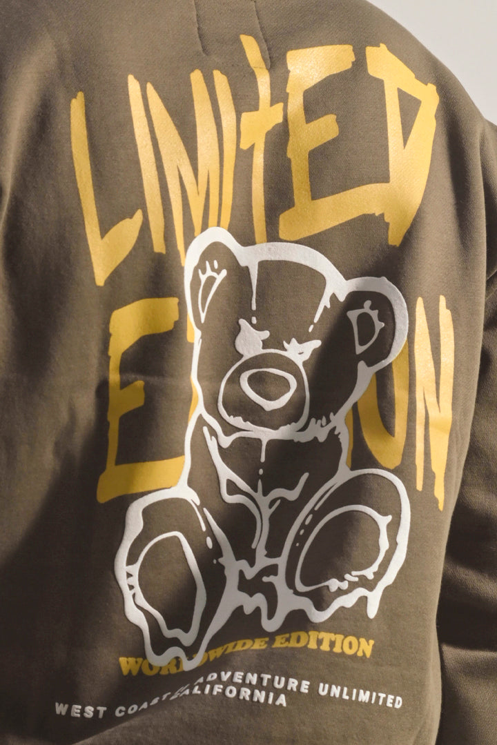 Oversized Graphic Sweatshirt - Olive - Mendeez