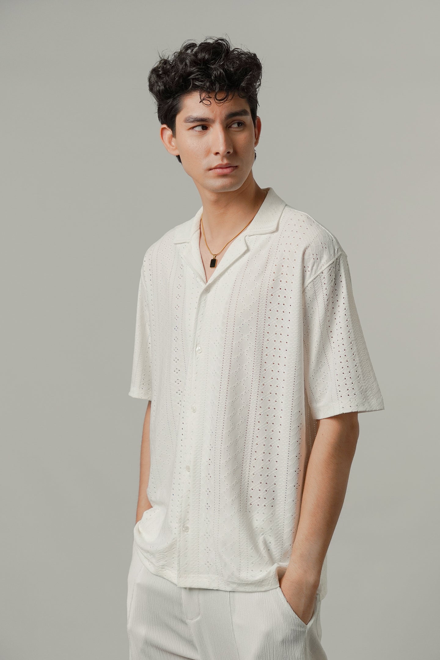 Burnout Cuban Shirt - White - FA - Mendeez