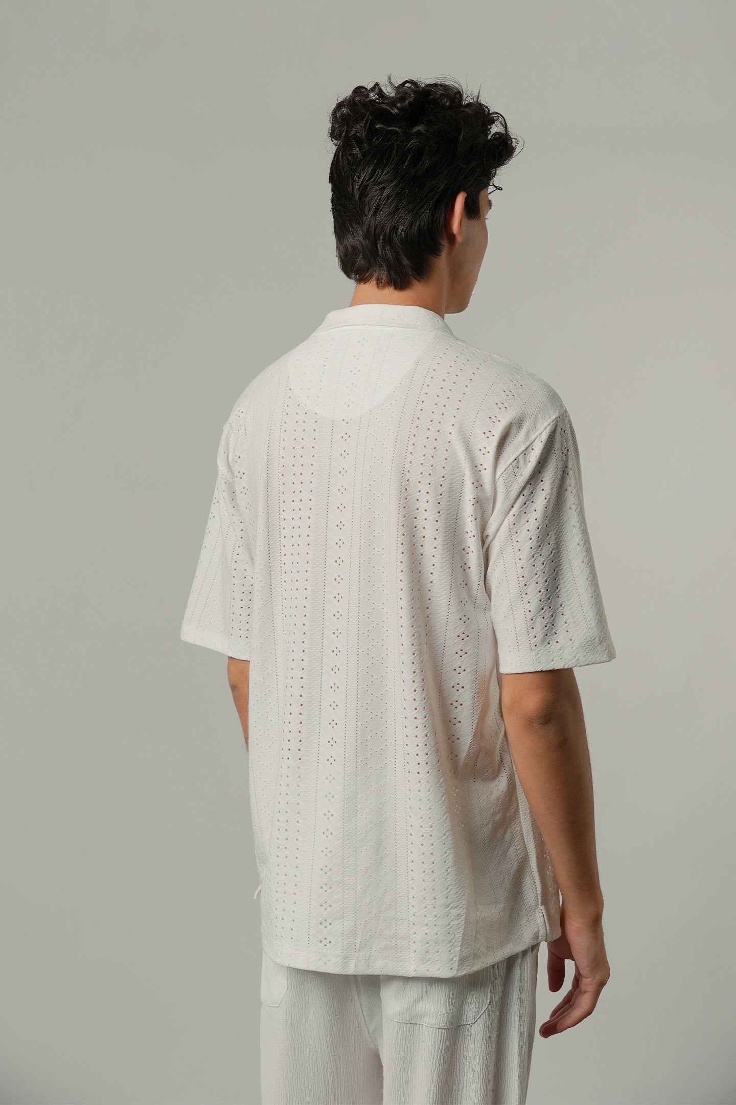 Burnout Cuban Shirt - White - FA - Mendeez