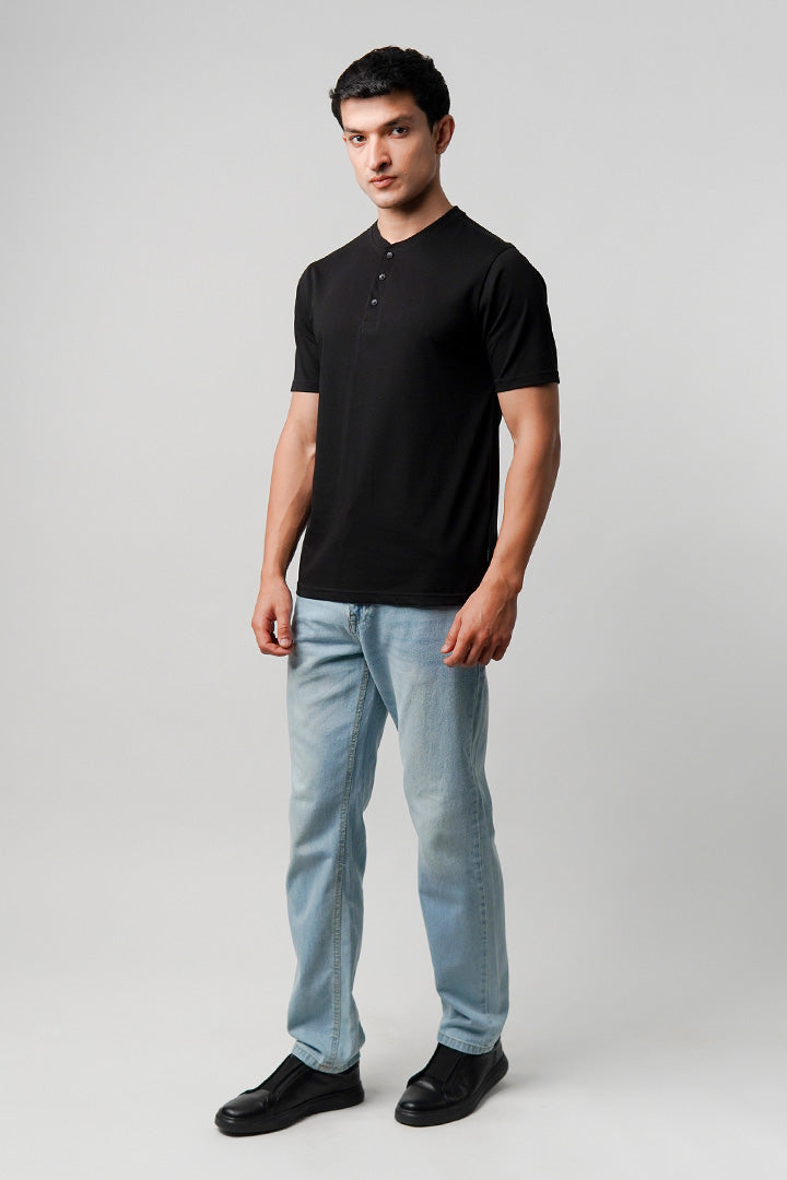 Regular Fit Henley T-Shirt - Black - Mendeez