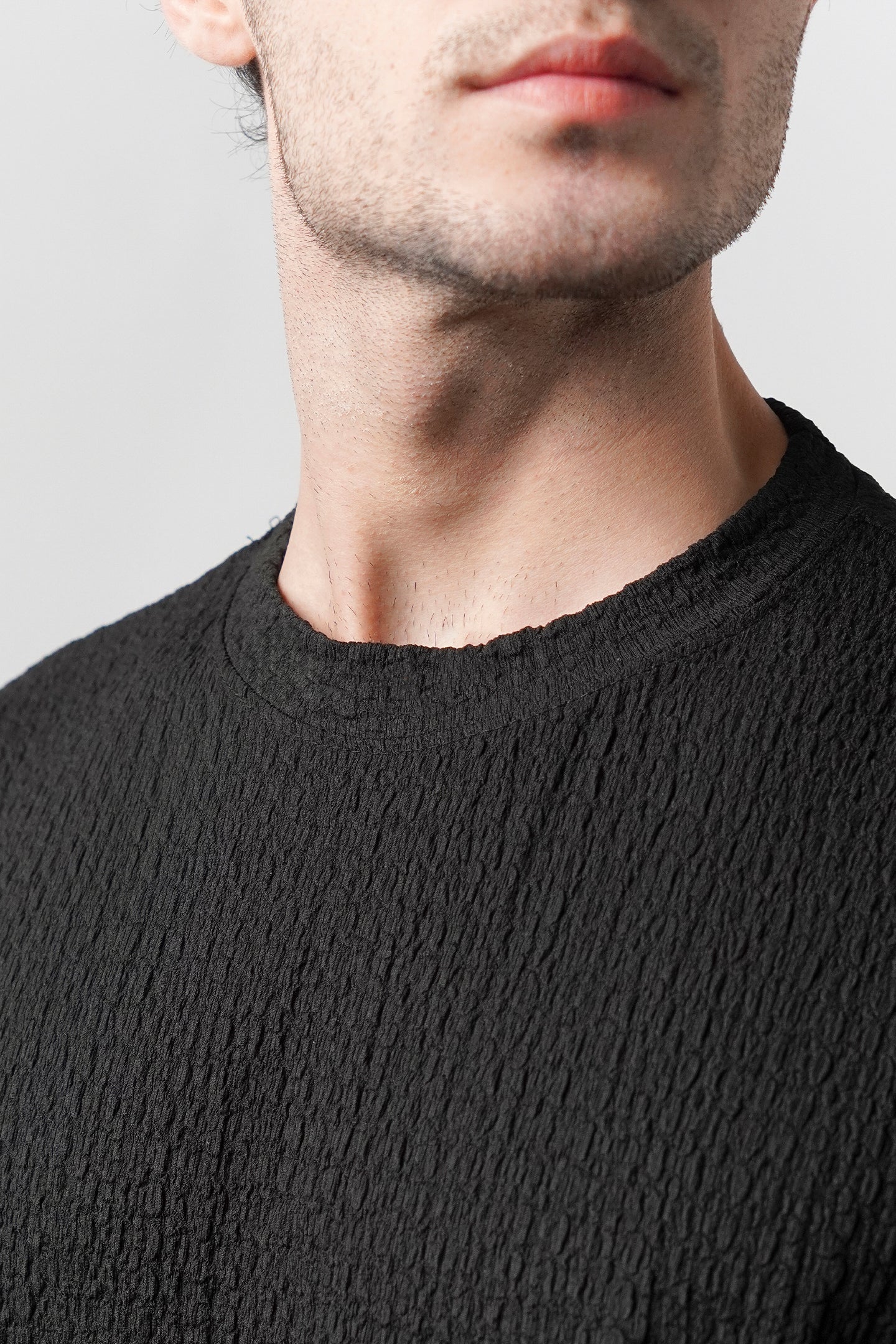 Textured Oversized T-Shirt - Black - Mendeez