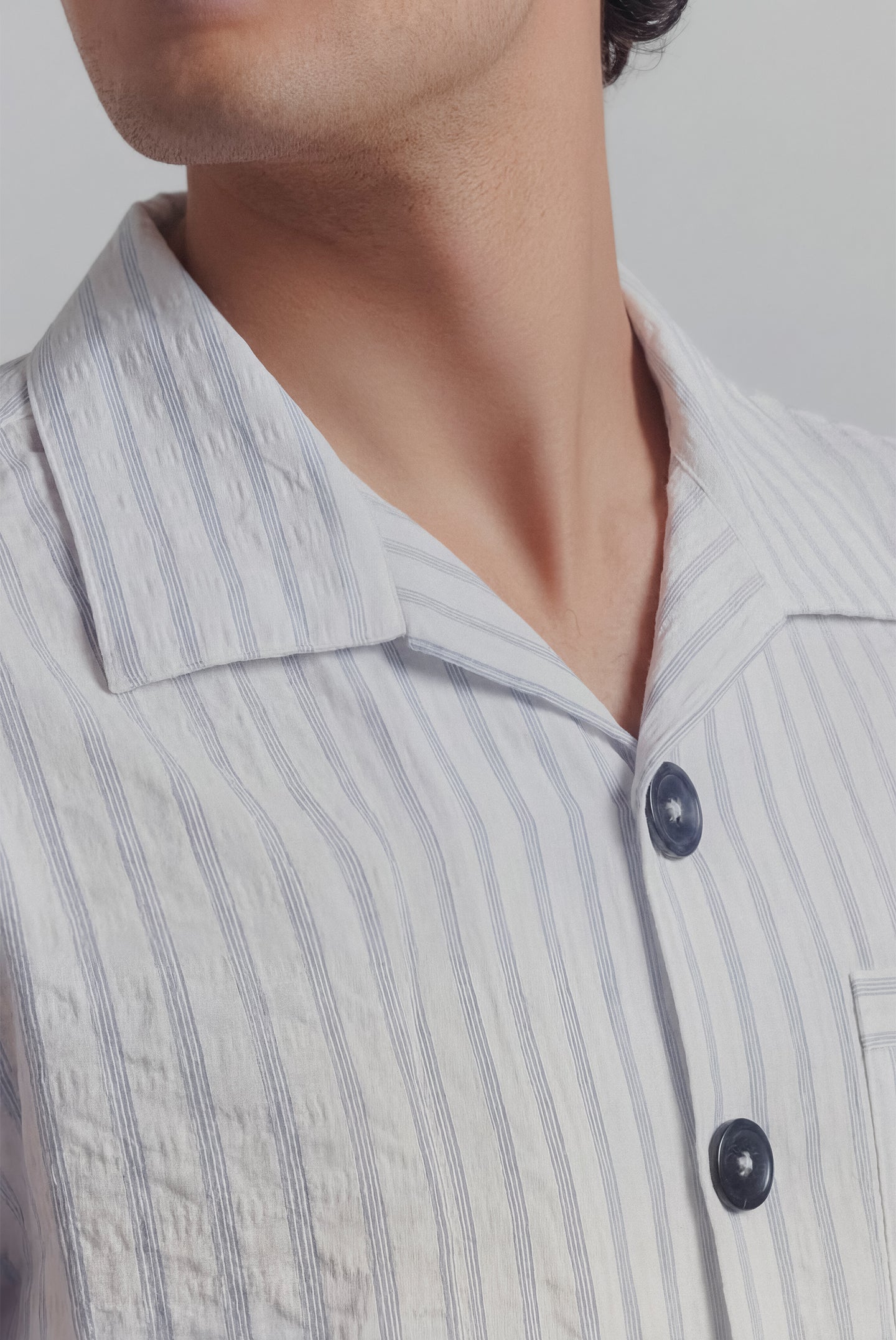 Seersucker Half Sleeves Shirt - White - Mendeez