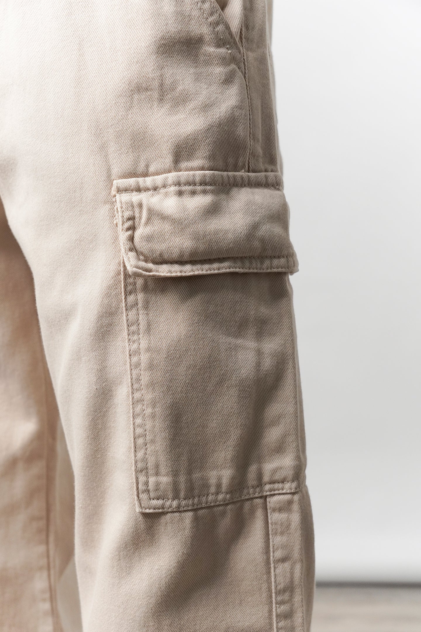 Loose Fit Cargo - Beige - Mendeez