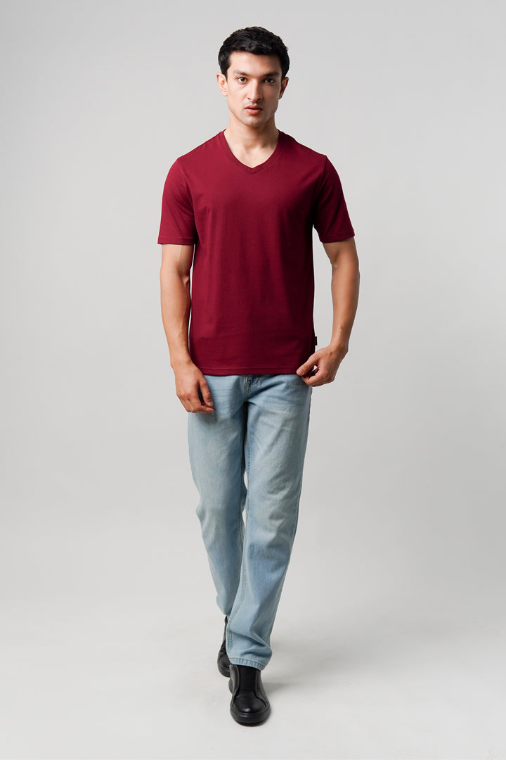Regular Fit V-Neck T-Shirt - Maroon - Mendeez