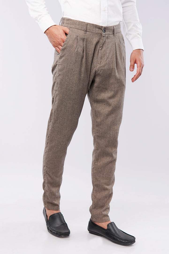 Herringbone Pleated Pants - Brown - Mendeez