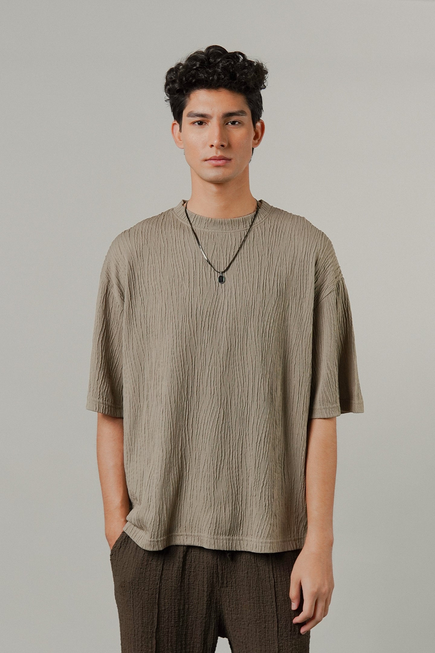 Oversized Textured Tee - Taupe - FA - Mendeez