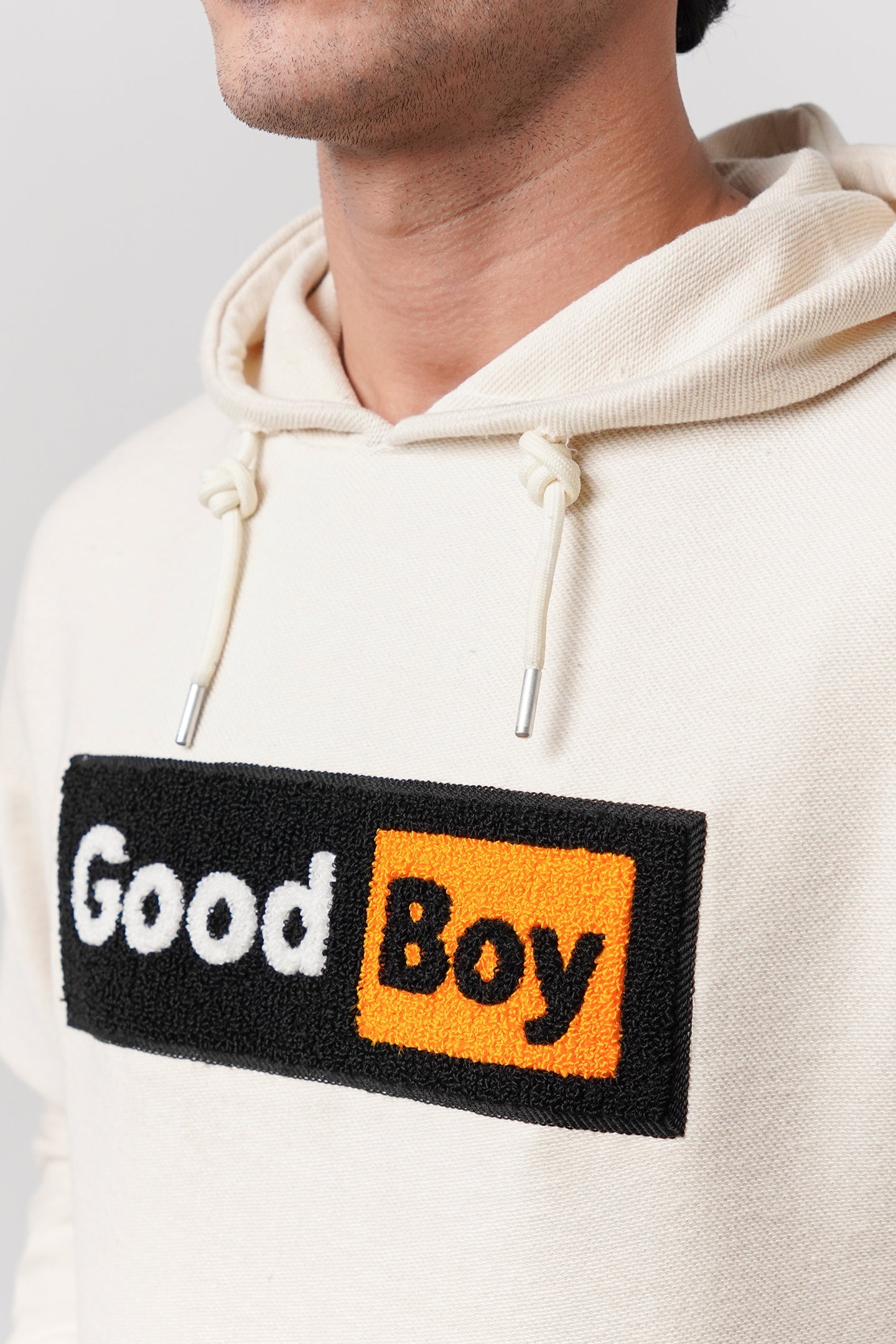 Pullover Embroidered Hoodie - Cream - Mendeez