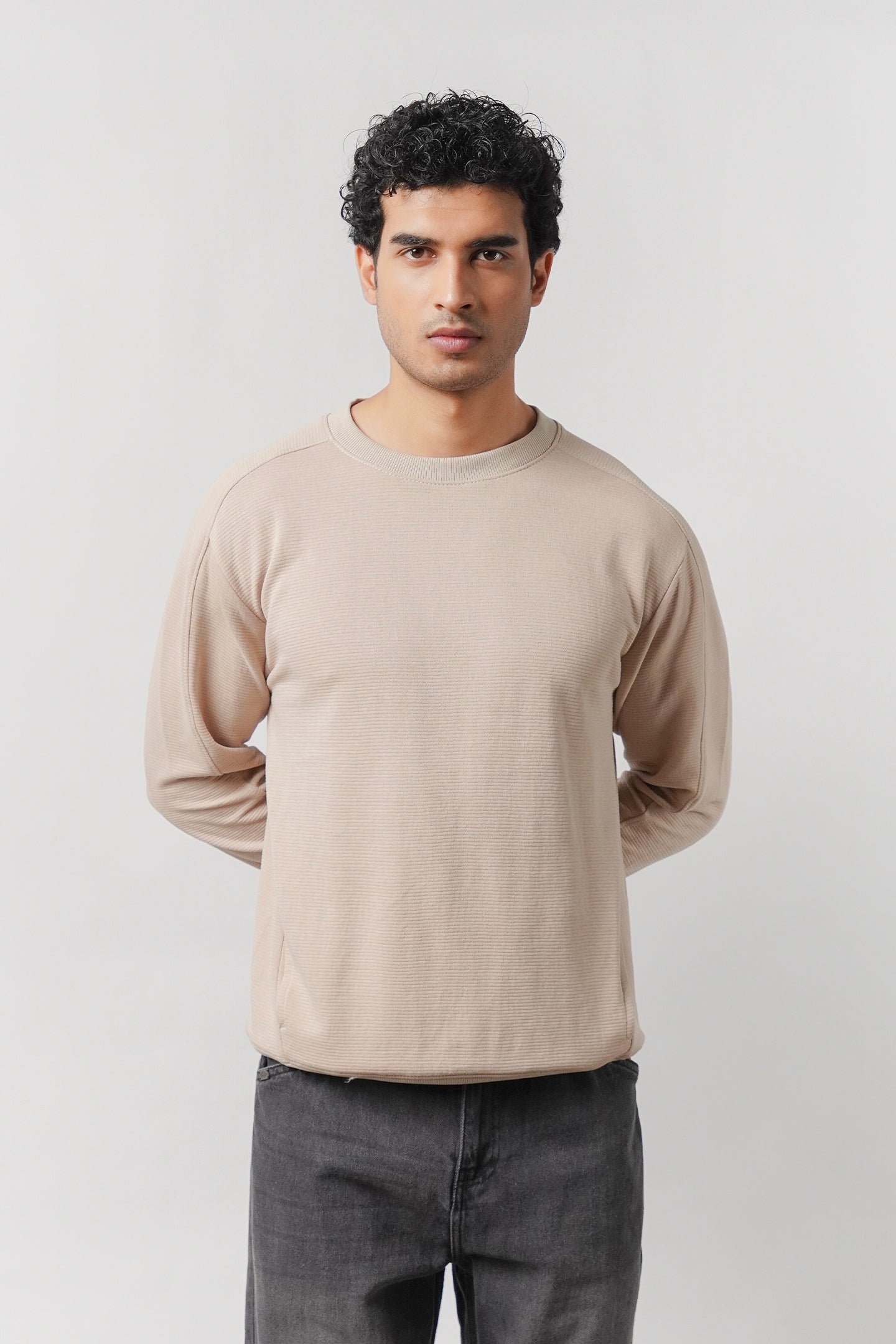 Side-Pocket Sweatshirt - Beige - Mendeez