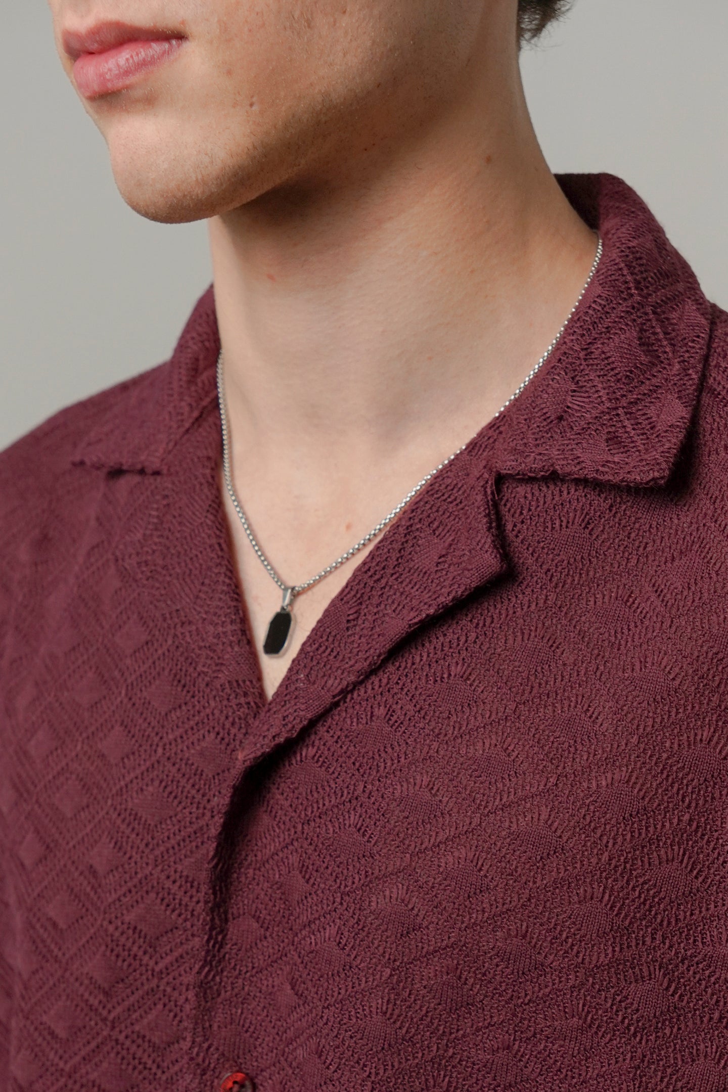 Textured Cuban Shirt - Maroon - Mendeez