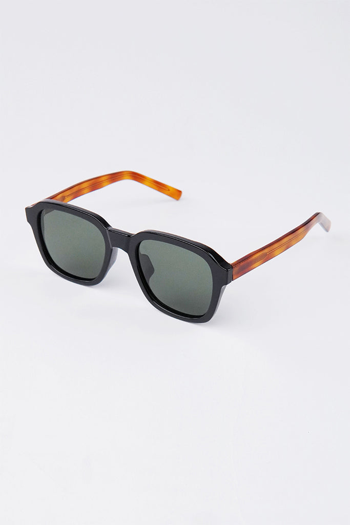 Square Sunglasses - Jaguar - Mendeez PK 