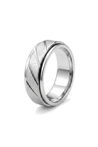Diagonal Striped Band Ring - Silver - Mendeez