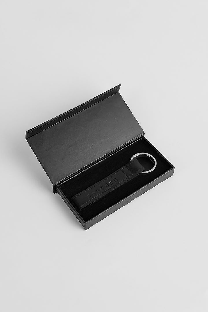 Leather Keychain - Black - Mendeez