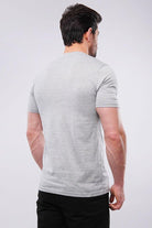 Basic V-Neck - Heather Grey - Mendeez PK 