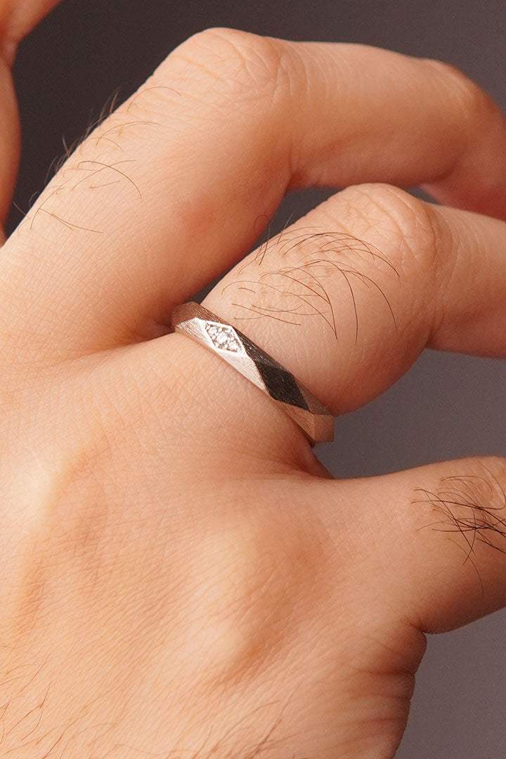 Geometric Ring - Silver - Mendeez