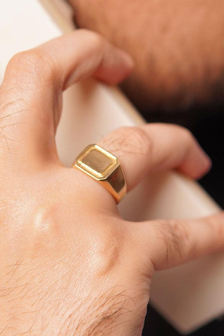 Rectangle Signet Ring - Gold - Mendeez