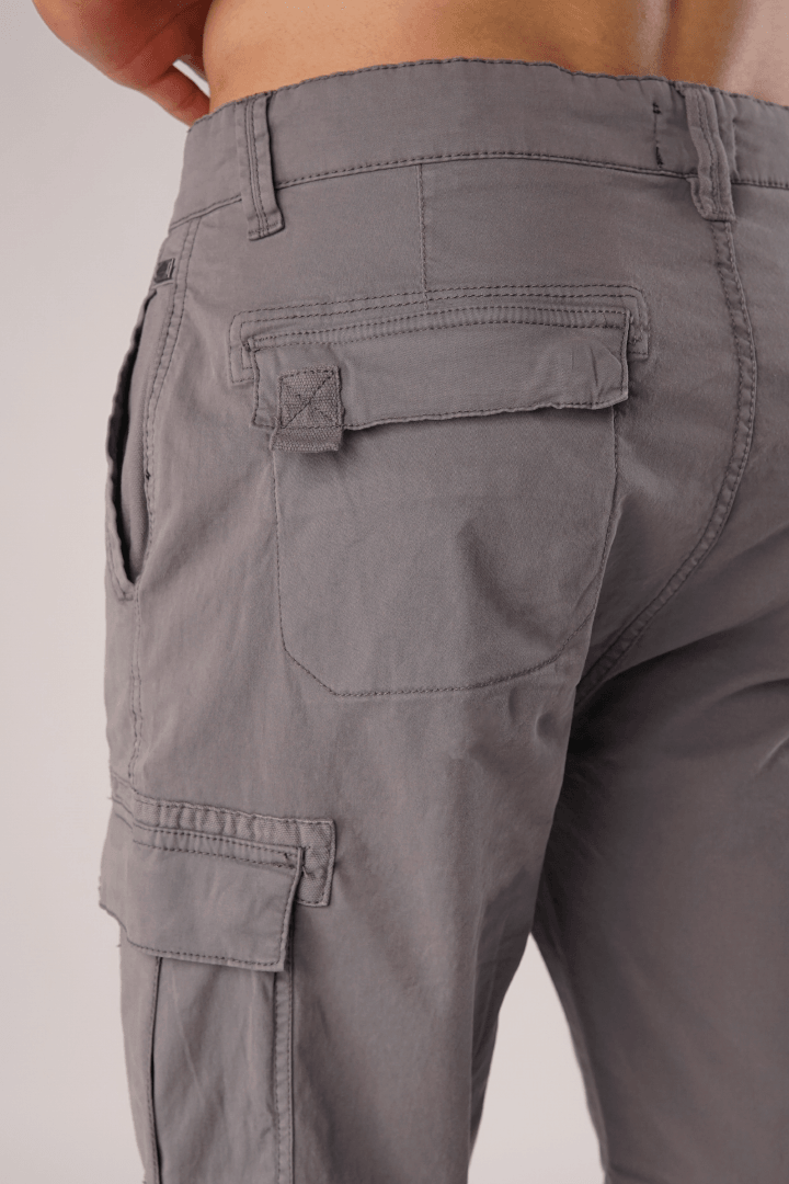 Soot Cargo Shorts - Mendeez PK 