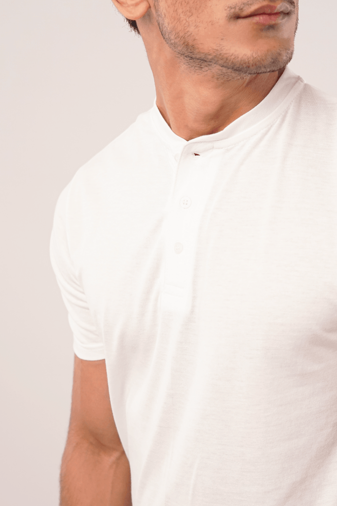 Larva Short Sleeve Henley T-Shirt-MENDEEZ-T-Shirts