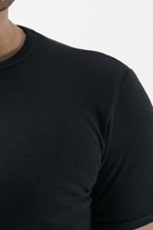 Ribbed Crewneck T-Shirt – Black - MENDEEZ (4637428449389)